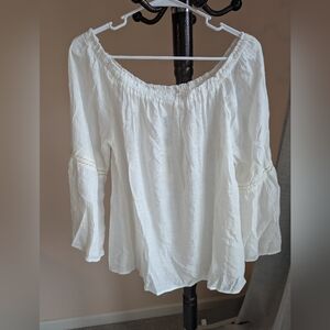 Off shoulder cute peasant top